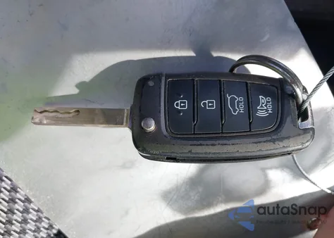 2021 Hyundai Kona Se from USA, damaged, VIN KM8K1CAA5MU643601